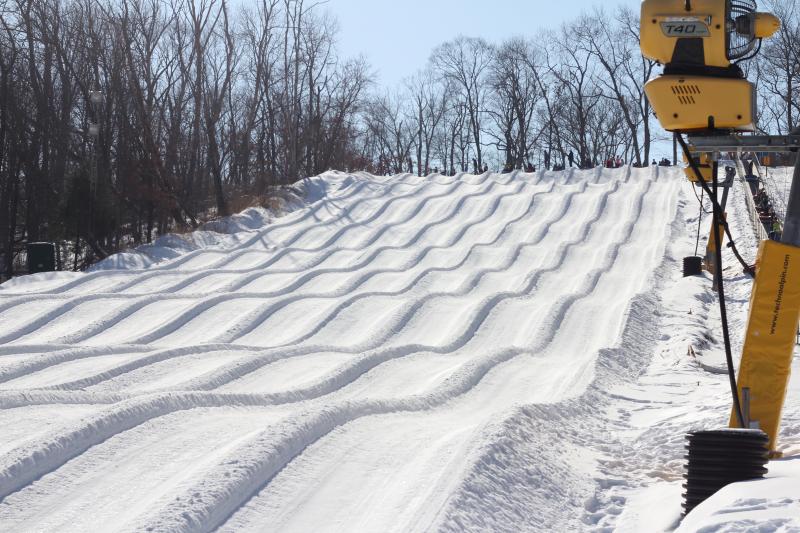 About Snowtubing | Nordic Mountain